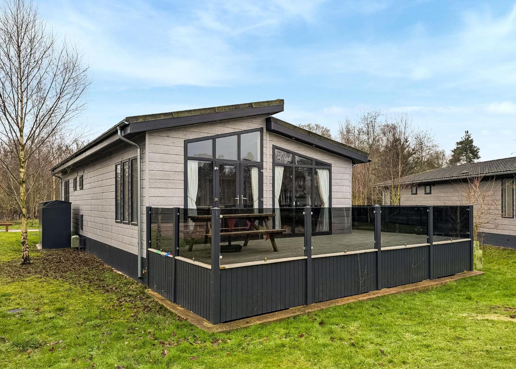 Woodhall Country Park Lodges Woodhall Spa Exterior photo